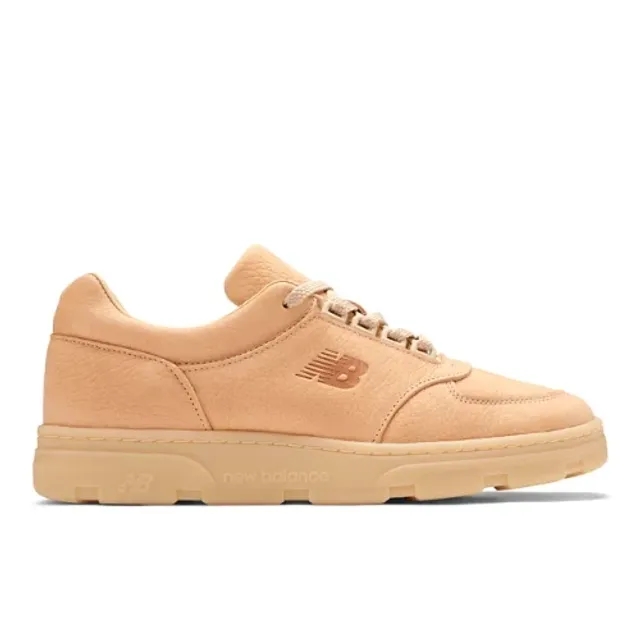 New Balance Unisex Made in UK Allerdale Vegetable Tanned Nubuck in Beige Leather