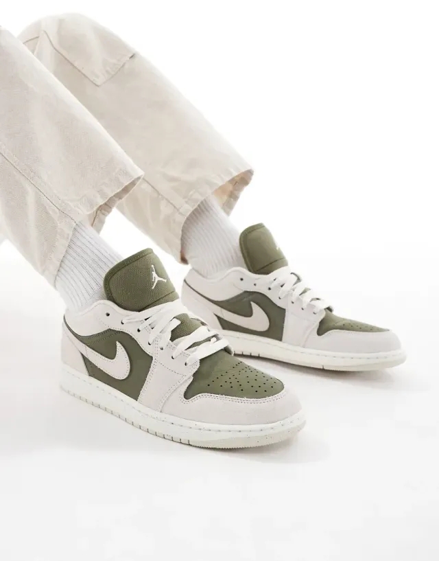 Nike Air Jordan 1 Low Trainers In Khaki And White-Green