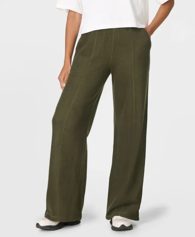Escape Luxe Fleece Ribbed Wide Leg Trouser