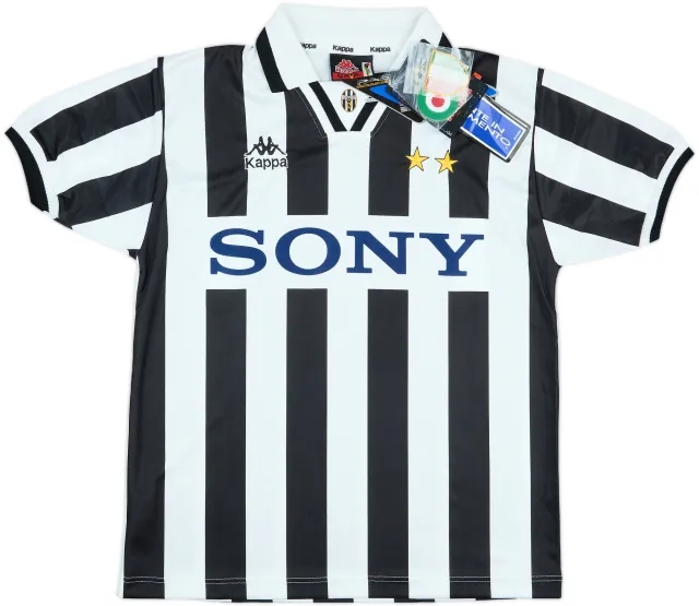 1995-97 Juventus Home Shirt (S)