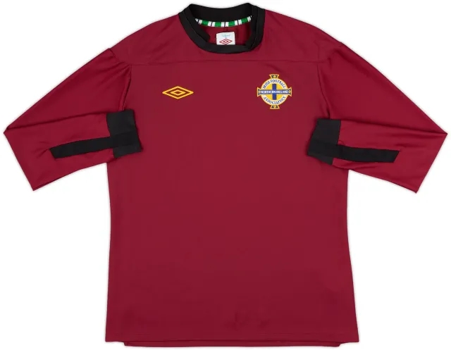 Umbro Northern Ireland Mens LS Goalkeeper Home Shirt 2010