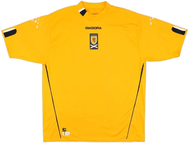 Diadora Scotland Mens SS Third Shirt 2004