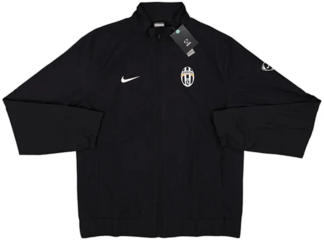 2009-10 Juventus Nike Tracksuit (L)