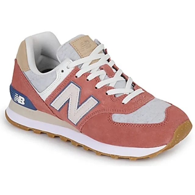New Balance  574  women's Shoes (Trainers) in Pink