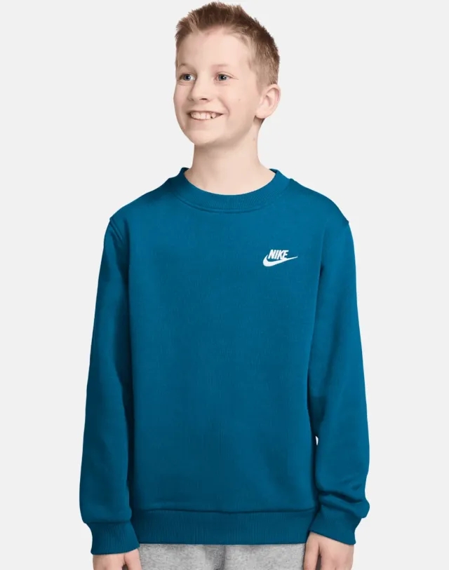 Nike Older Kids Club Crew Neck Sweatshirt in Green/White 