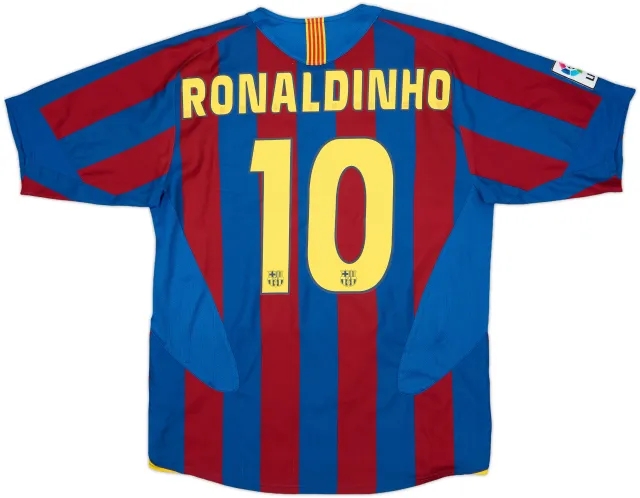 2005-06 Barcelona Home Shirt Ronaldinho #10 - 8/10 - (M)