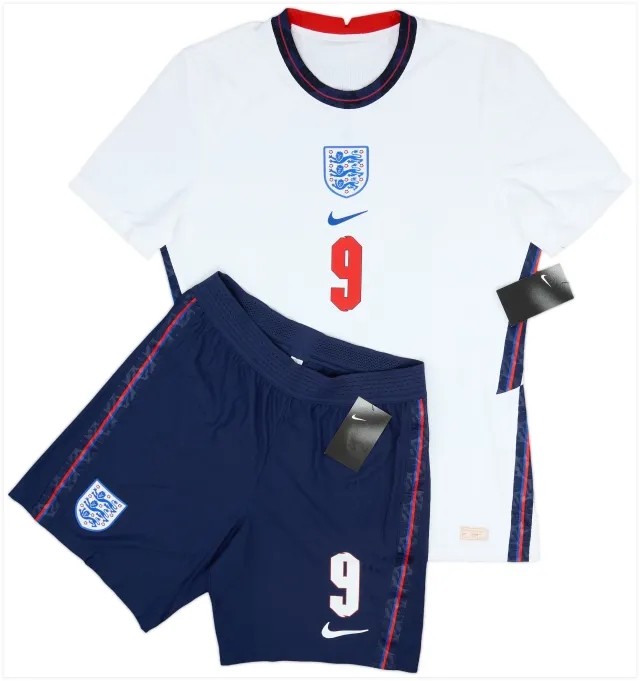 2020-21 England Youth Issue Home Shirt & Shorts #9 (L)
