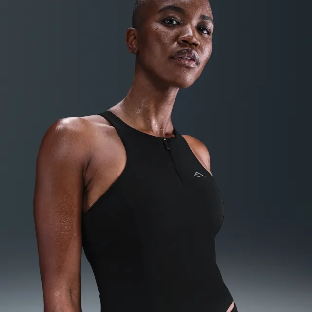 Nike Trail Women's Medium-Support Padded Sports Bra Tank Top - Black - Polyester