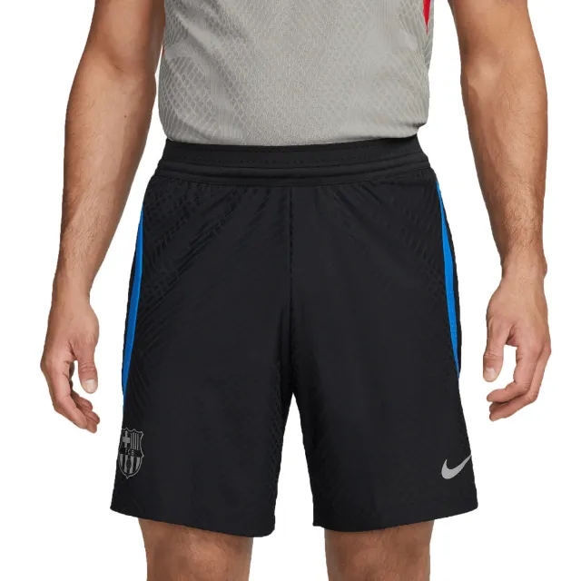 Barcelona Strike Shorts - Black