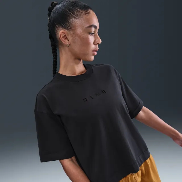 Nike Sportswear Women's Boxy Short-Sleeve T-Shirt - Black