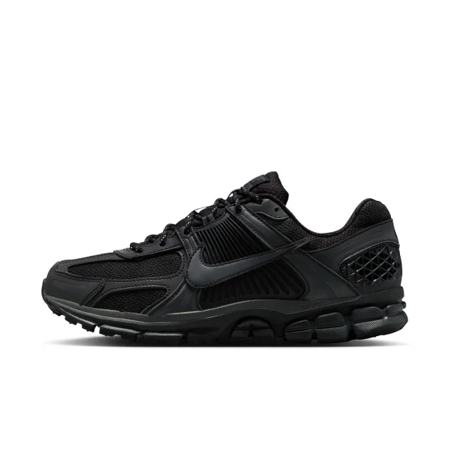 Nike Zoom Vomero 5 SE Men's Shoes With Reflective Design Accents - Black