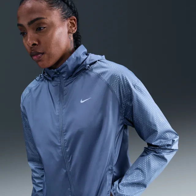 Nike Tempo Flash Women's Repel Running Jacket - Blue - Sustainable Materials