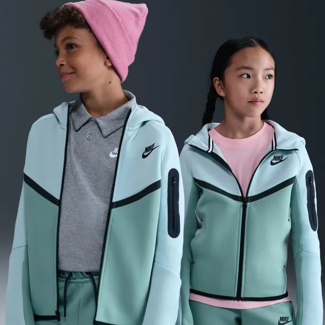 Nike Sportswear Tech Fleece Older Kids' Full-Zip Hoodie - Grey - Sustainable Blends