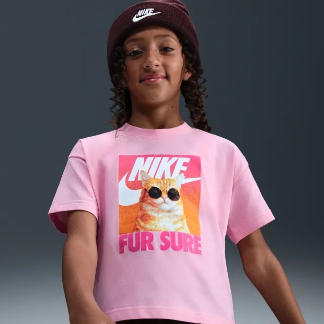 Nike Sportswear Older Kids' (Girls') T-Shirt - Pink
