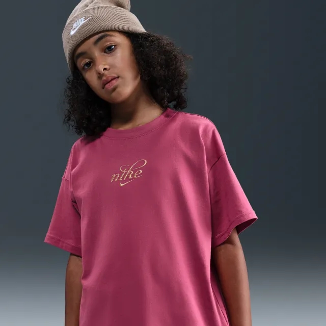 Nike Sportswear Older Kids' (Girls') T-Shirt - Purple