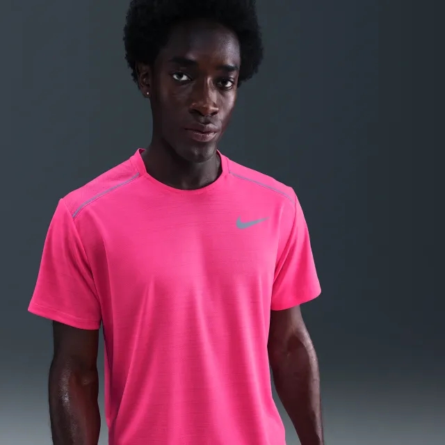 Nike Miler Men's Short-Sleeve Running Top - Pink
