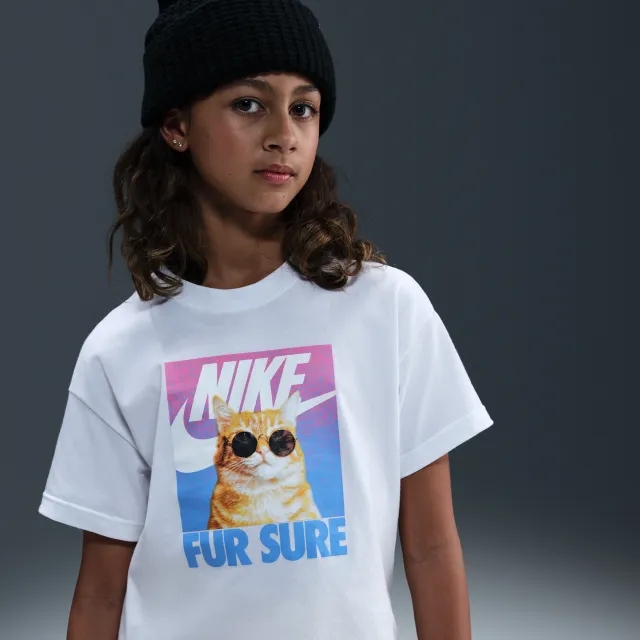 Nike Sportswear Older Kids' (Girls') T-Shirt - White