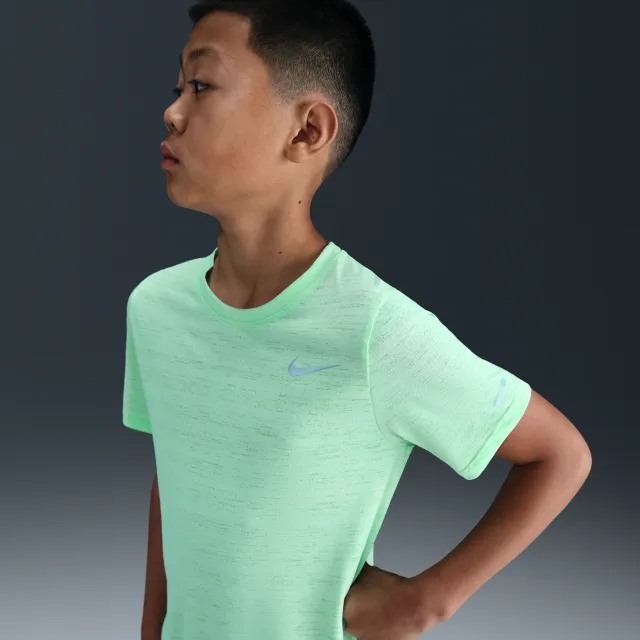 Nike Dri-FIT Miler Older Kids' (Boys') Training Top - Green - Recycled Polyester Minimum