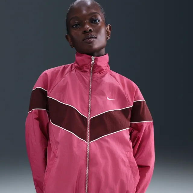Nike Windrunner Women's Loose UV Woven Full-Zip Jacket - Purple - Recycled Fibres Minimum