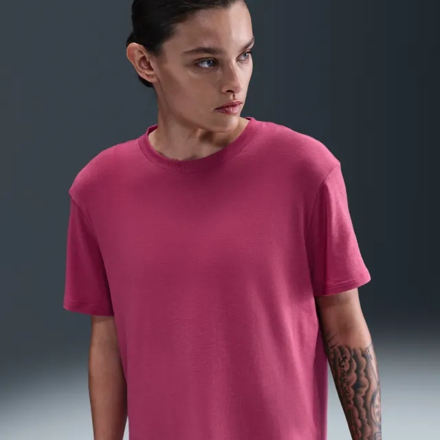 Nike One Relaxed Women's Dri-FIT Short-Sleeve Top - Purple - Sustainable Blends