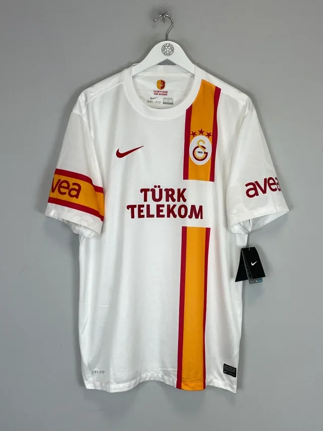 2012/13 GALATASARAY *BNWT* AWAY SHIRT (XL) NIKE | Cult Kits